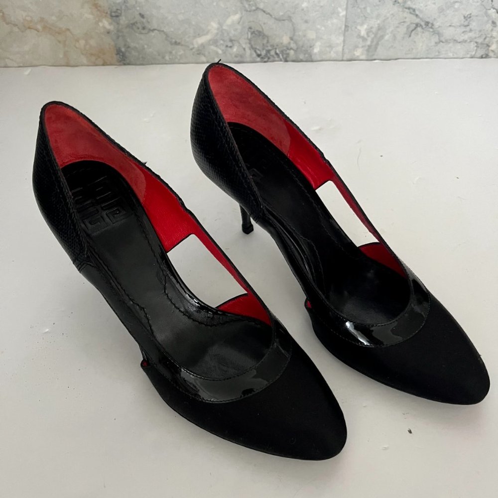 NEW Givenchy Black Sating and Leather Pumps